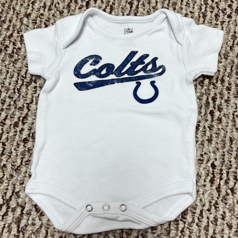 Indianapolis colts baby onesie - Picture 4 of 4